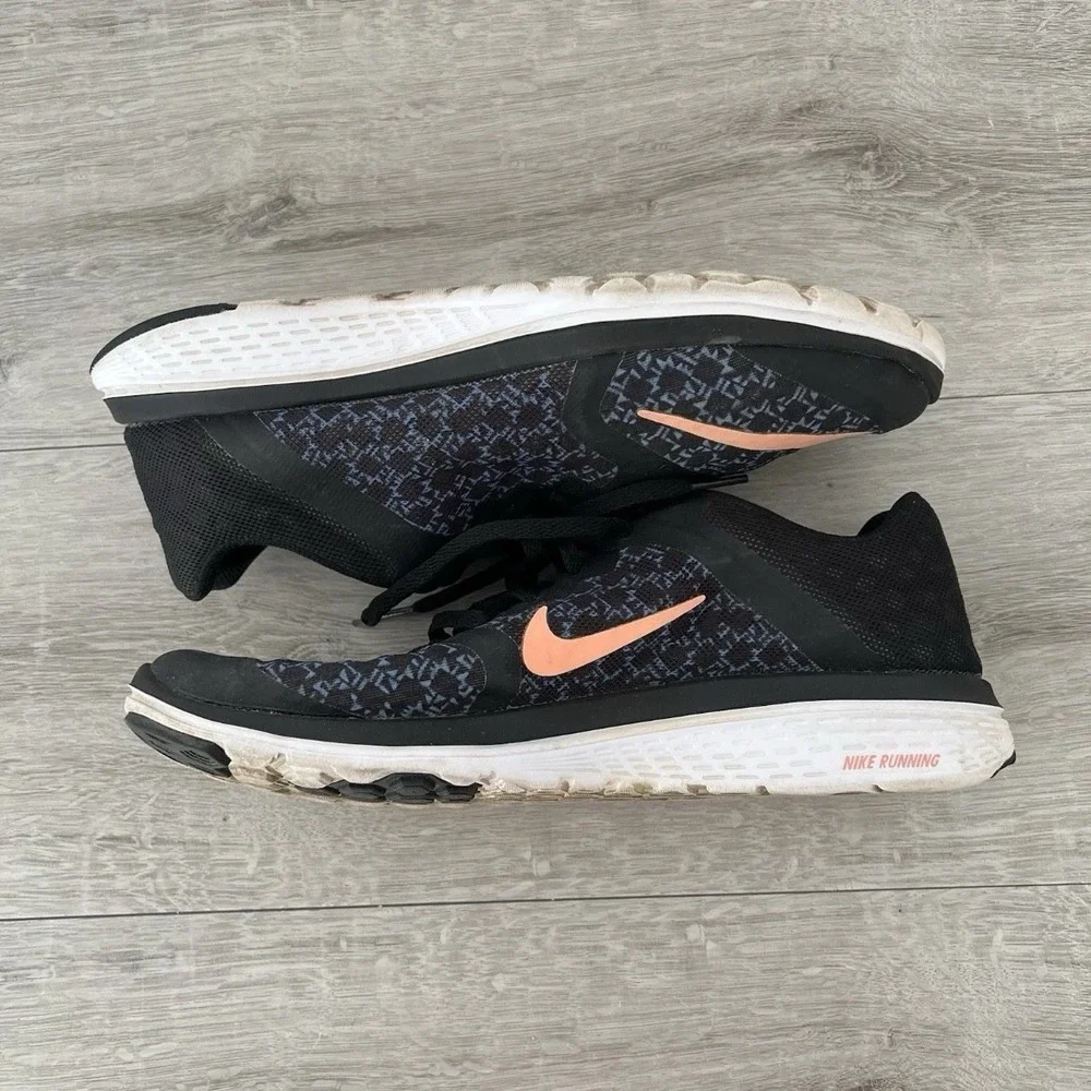 Nike FS Lite Run 3 Black Pink Running Shoes Womens Size 9 819167-005